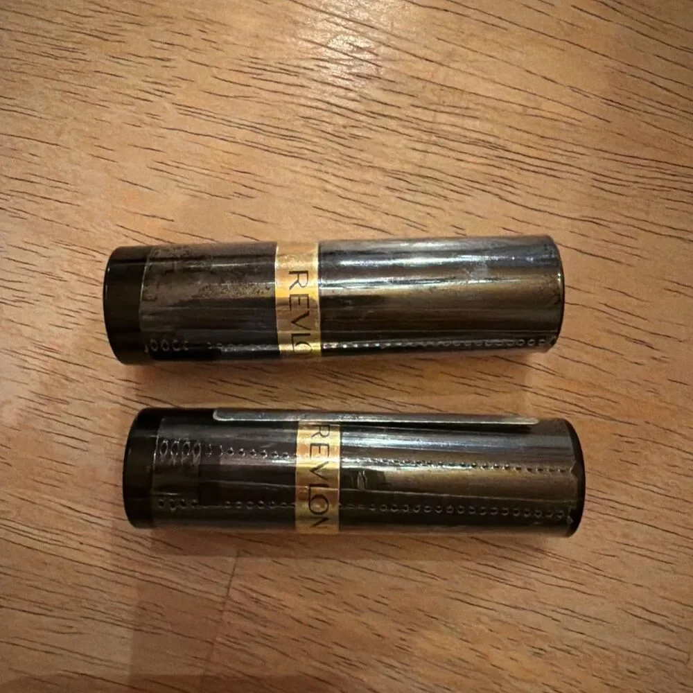 2 Revlon Super Lustrous Lipstick # 773 - I Got Chills Creamy Moisturizing Creme